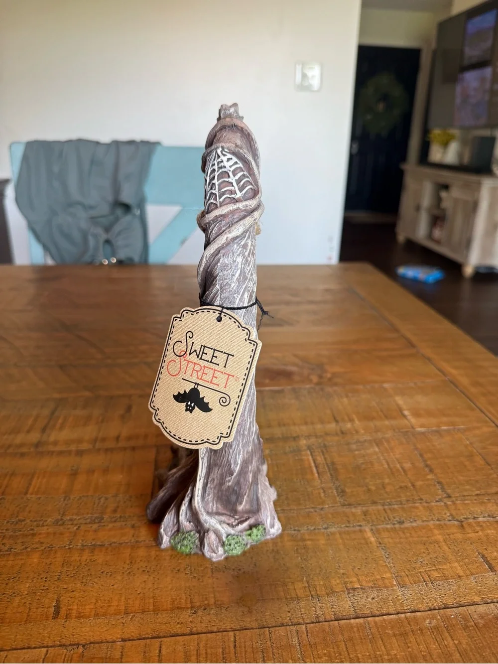 NEW Viral Halloween Sweet Street Ghosts on Tree Swing Table Top Decor